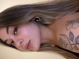 Screen Shot of Becca B