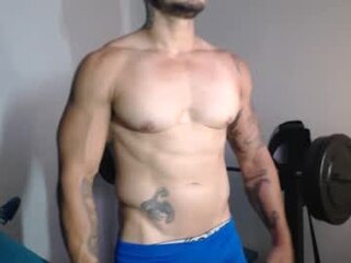 Screen Shot of JacobJamess