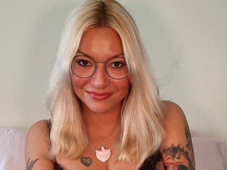 Screen Shot of Cat_xx