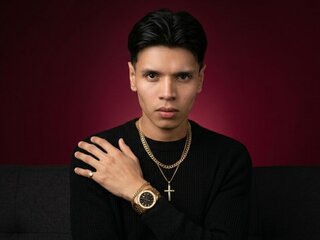 Screen Shot of AlejoMontenegro