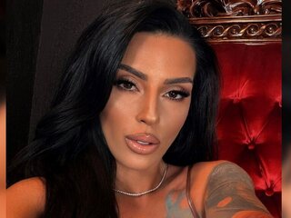 Screen Shot of DavinaFraser