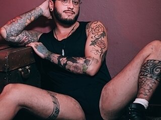 Screen Shot of Léo Ferraz Tatto