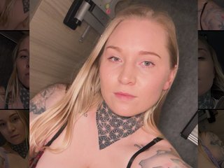 Screen Shot of GreenEyesBlondeyUK