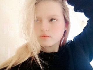 Screen Shot of ZellaJacaruso