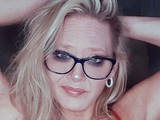 Screen Shot of HaleyRenee
