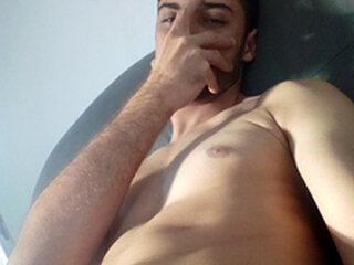 Screen Shot of david_sexhot