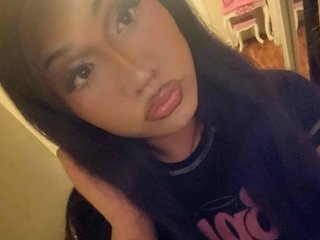 Screen Shot of Younglatina69