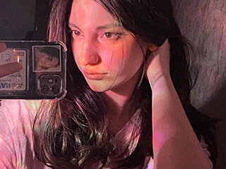 Screen Shot of KellieDiers