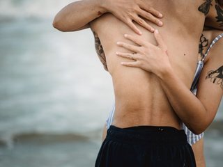 Screen Shot of BiOutdoorSex