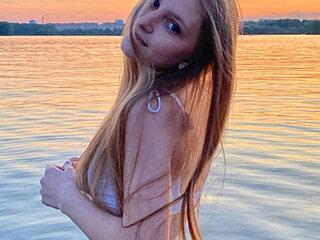 Screen Shot of LauretteGoss