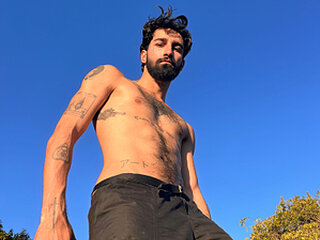 Screen Shot of Maeusandrade
