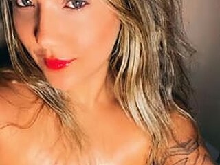 Screen Shot of Raysa Fernandes