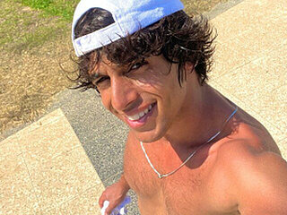 Screen Shot of dariohere