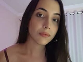 Screen Shot of Barb D0ll