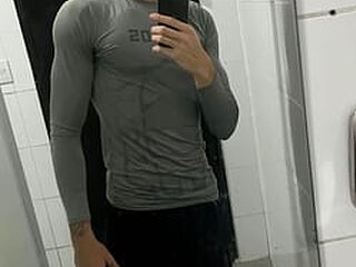 Screen Shot of Yuri Godoy