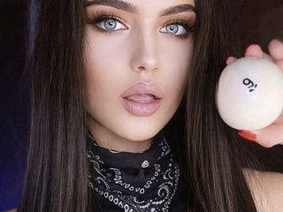 Screen Shot of GloriaLove
