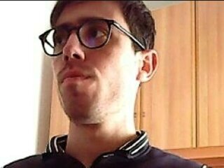Screen Shot of SimonMicol