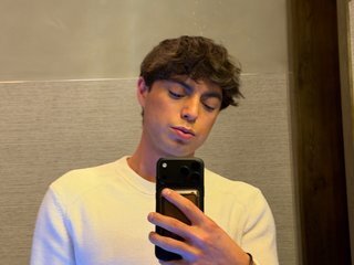 Screen Shot of Azcollegeboy