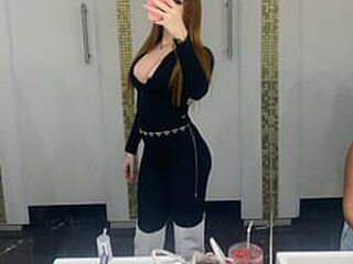 Screen Shot of Luaninha Ruiva