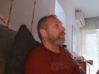 Screen Shot of Martingeil1975