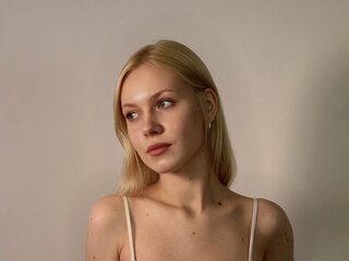 Screen Shot of AishaNaeher