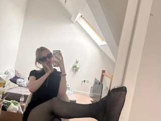 Screen Shot of Lolabunnyblondie