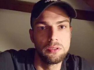 Screen Shot of tallgentleman