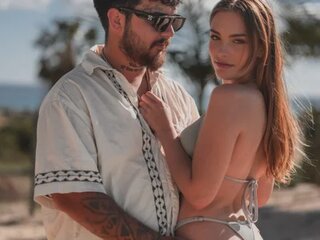 Screen Shot of MrAndMrsSavage