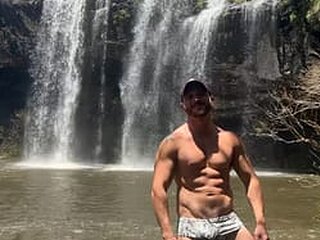 Screen Shot of T Travor