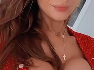 Screen Shot of Isis Valentina
