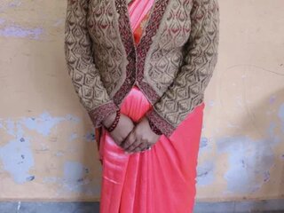 Screen Shot of Pooja sexy79