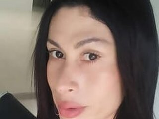 Screen Shot of Sexy Luana C