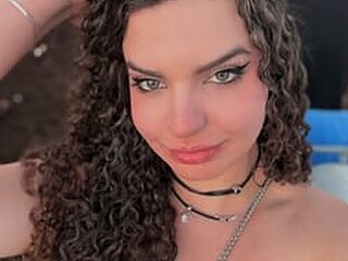 Screen Shot of Camis Angel