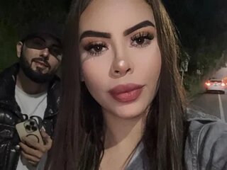 Screen Shot of Lindaandtony