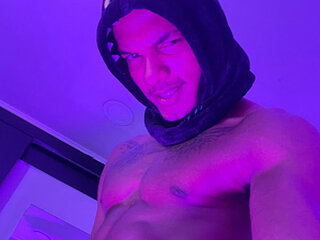 Screen Shot of JacksonSmithxx