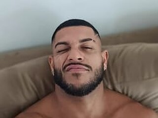Screen Shot of Dom Arthur