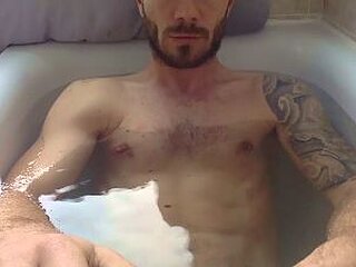 Screen Shot of GuyFromNextDoor